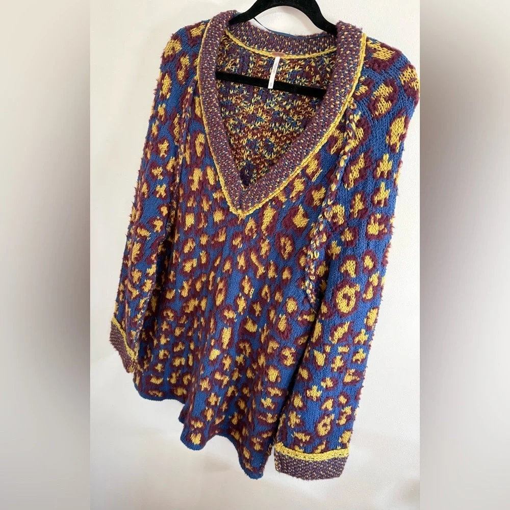 Free People Little Animal Knit V-Neck Sweater in Blue Fig - Picture 3 of 7